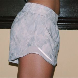 Lulu lemon Hotty Hot Shorts!